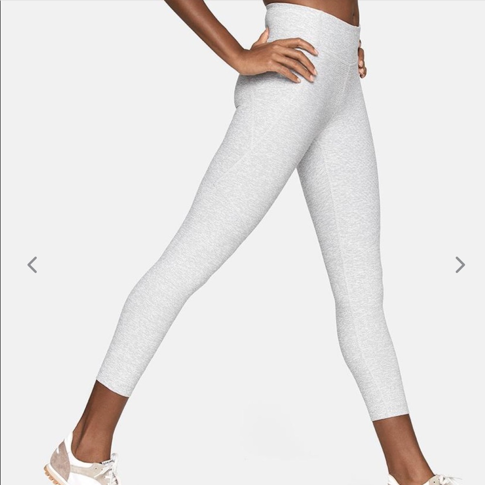 Outdoor Voices 3/4 Warm Up Leggings